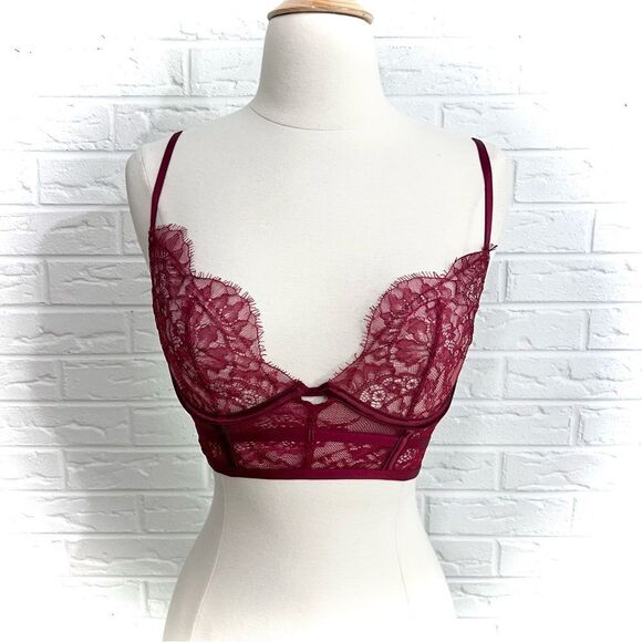 NWT Victoria’s Secret Very Sexy Unlined Demi Lace Bra Size 32D - Picture 1 of 5